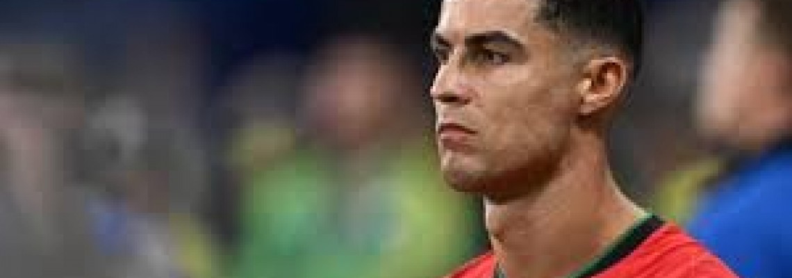 Ronaldo werd op de avond van zijn uitschakeling door vele beroemdheden gebombardeerd